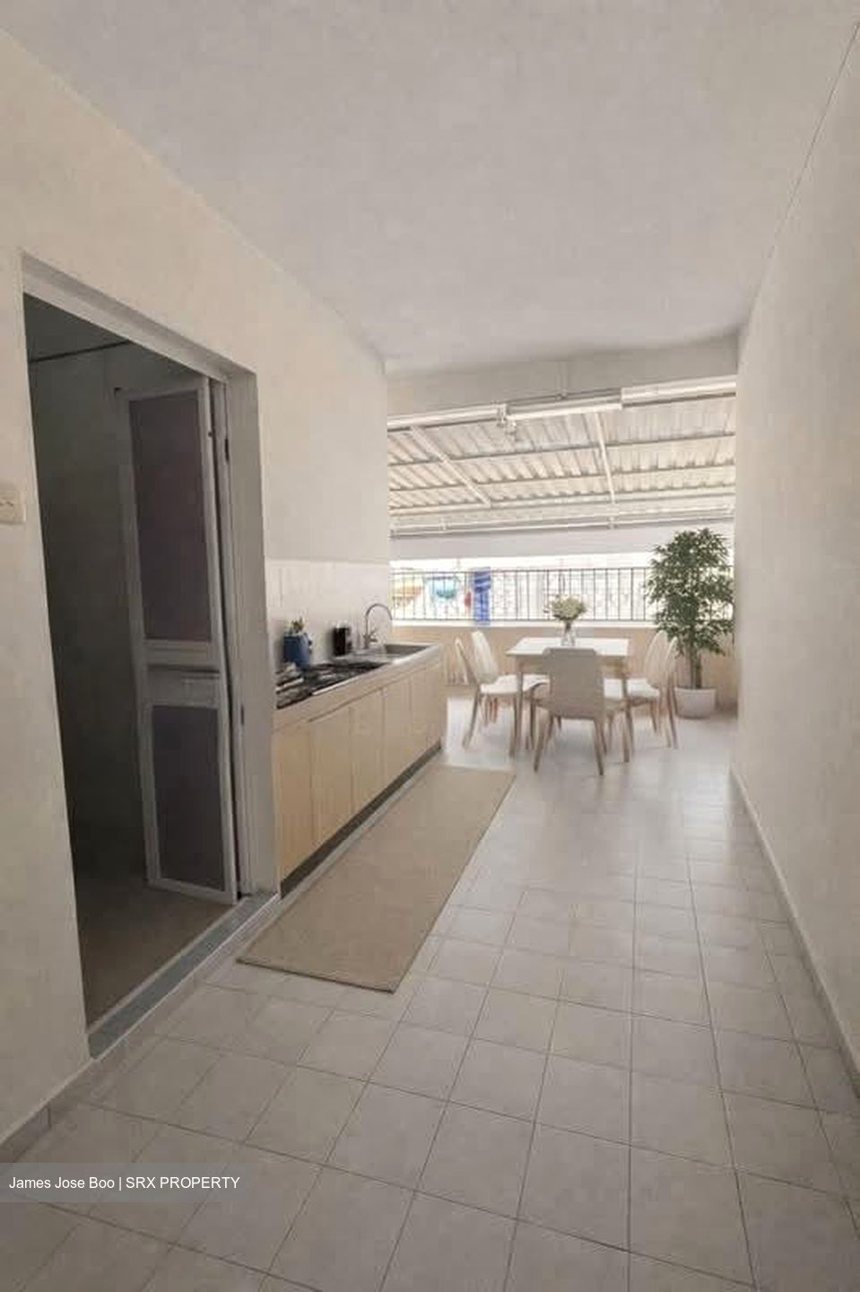 Mandarin Park (D21), Terrace #569660001